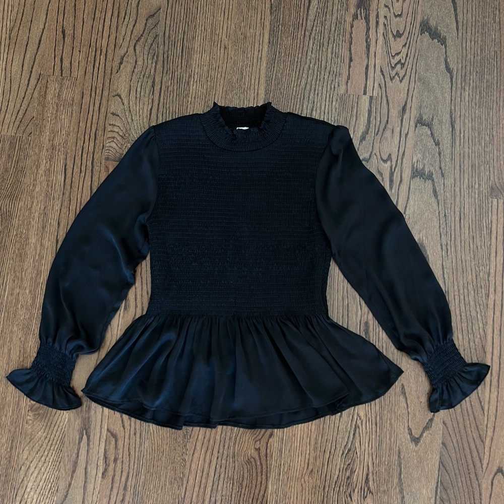 Black Long Sleeve Smocked Blouse